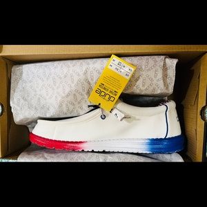 Hey Dude Wally Stretch Salute Shoes Mens Size 11 Buckle Exclusive